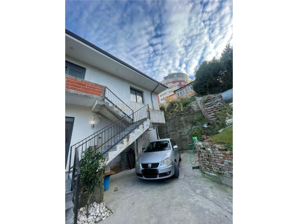 Apartament 2+1 për Qira te Gjykata në Durrës – 300€ | 47 m²