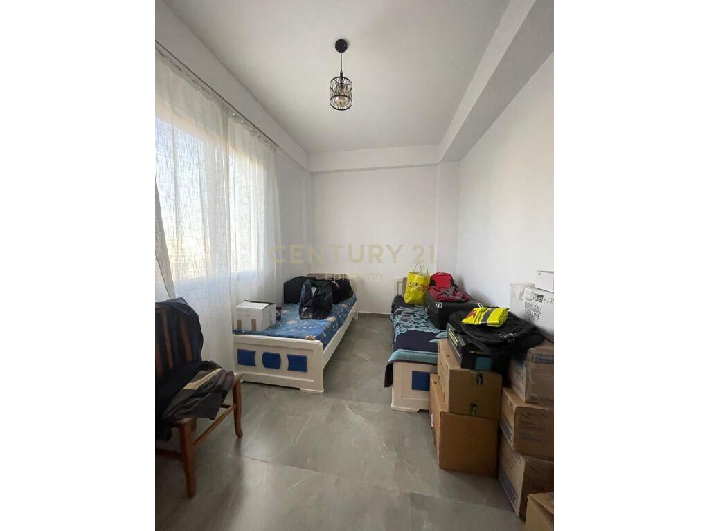 Apartament 2+1 për Qira te Gjykata në Durrës – 300€ | 47 m²