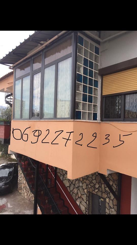 SHTËPI-DYQAN-GARAZH( bashkë)