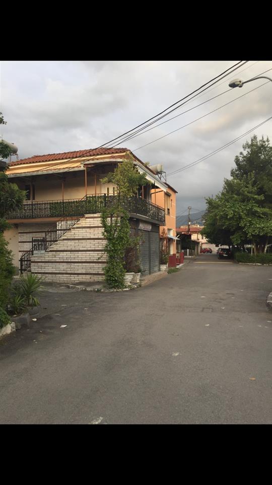 SHTËPI-DYQAN-GARAZH( bashkë)