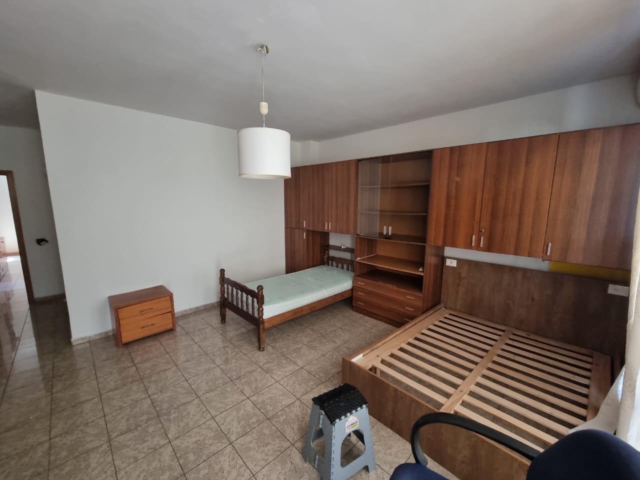 Apartament 2+1 me qera ne Bllok, Tirane