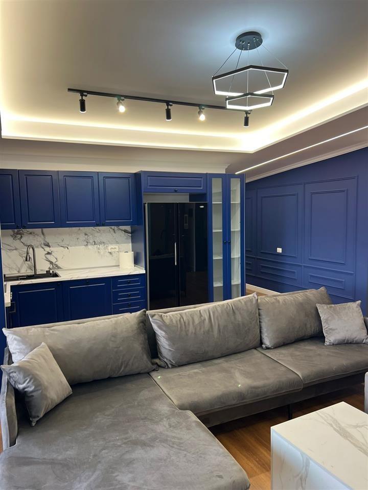 Shitet Papafingo pamje nga deti shkembi kavajes