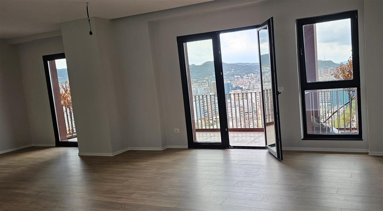Qera, Apartament 2+1+Post Parkimi, Tirana Garden Building.