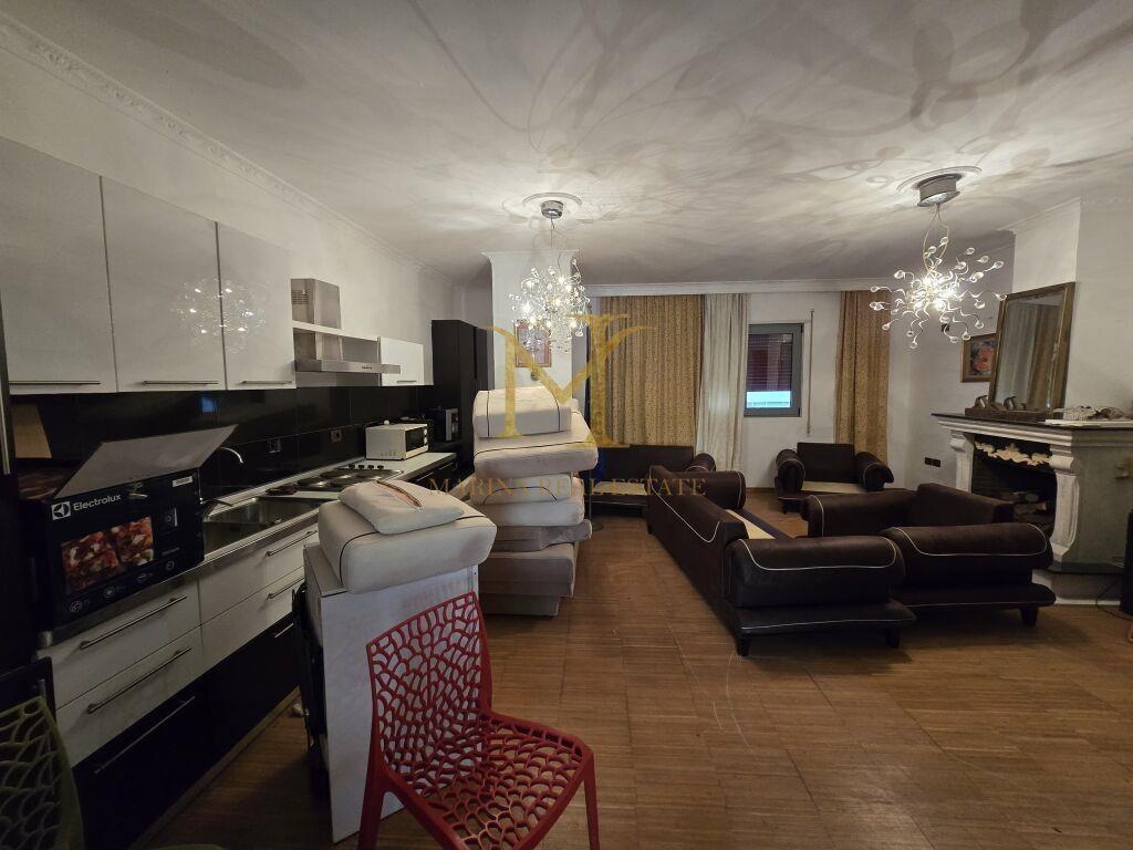 SHITET APARTAMENT 2+1+TARACE NE SHFRYTEZIM FULL PAMJE DETI N