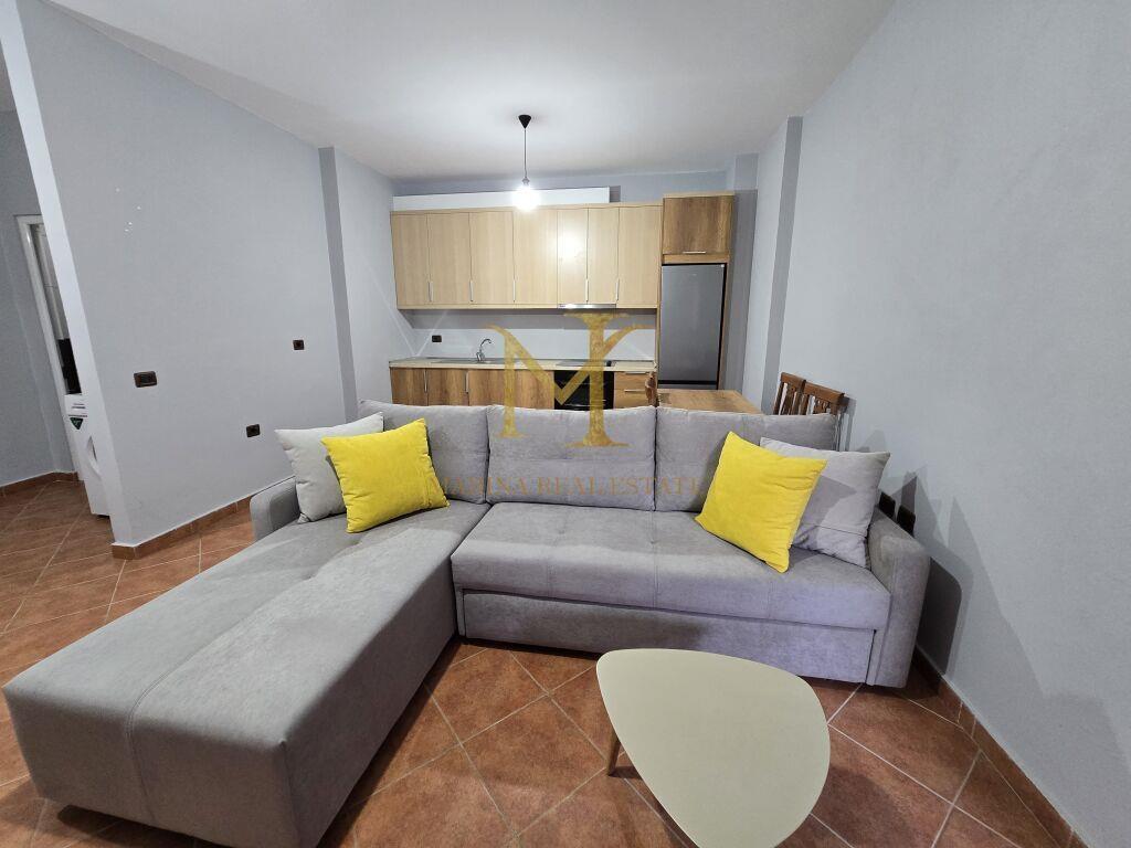 JEPET ME QERA APARTAMENT 1+1+ NE PLAZH DURRES !!