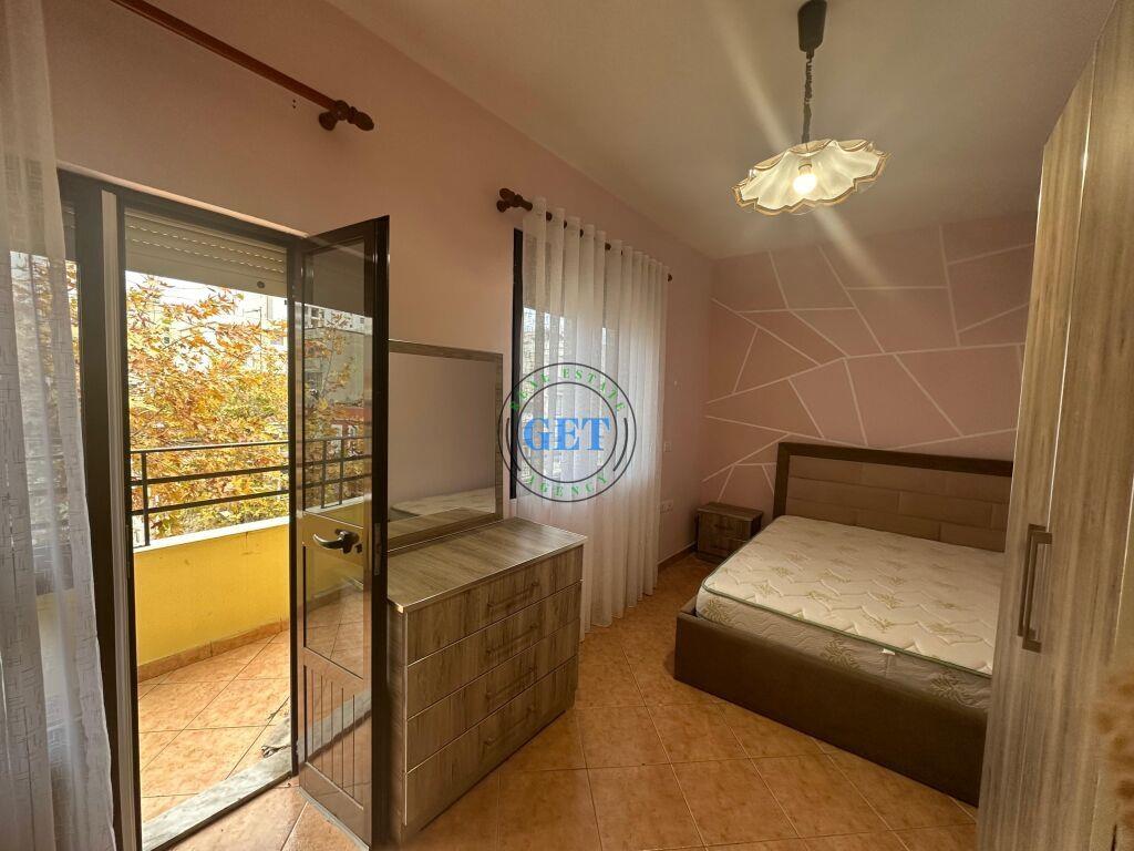Jepet me Qira, Apartament 1+1,Sheshi Pranvera , Durres.