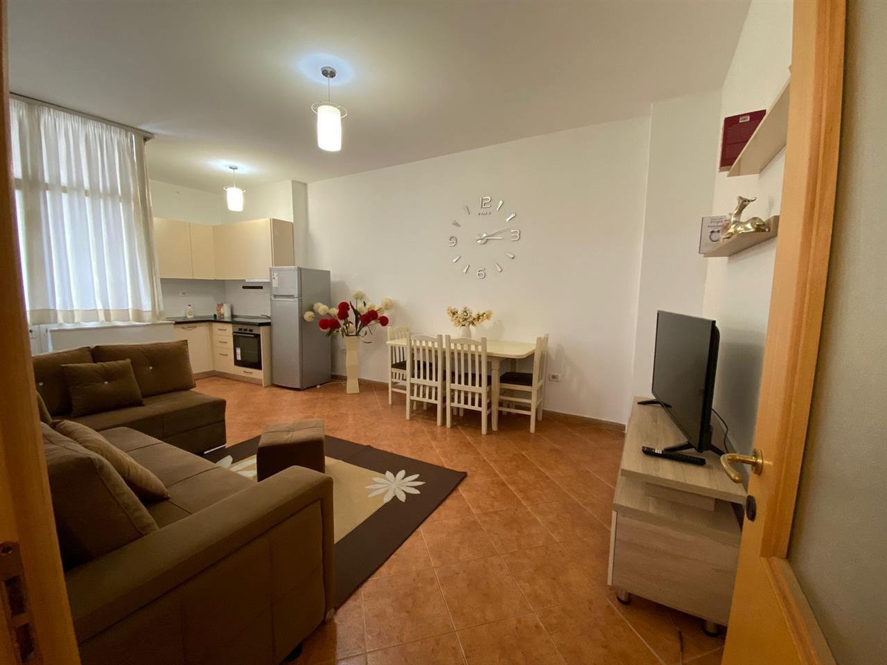 SHITET APARTAMENT 1+1 TE POLIKLINIKA DURRES!