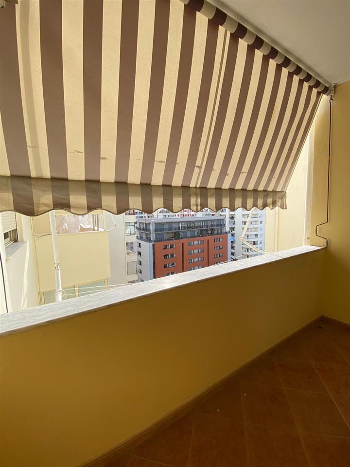 SHITET APARTAMENT 1+1 TE POLIKLINIKA DURRES!