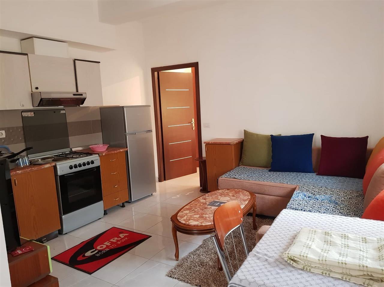 Jepet partament 1+1 i mobiluar me qera 24.000 leke