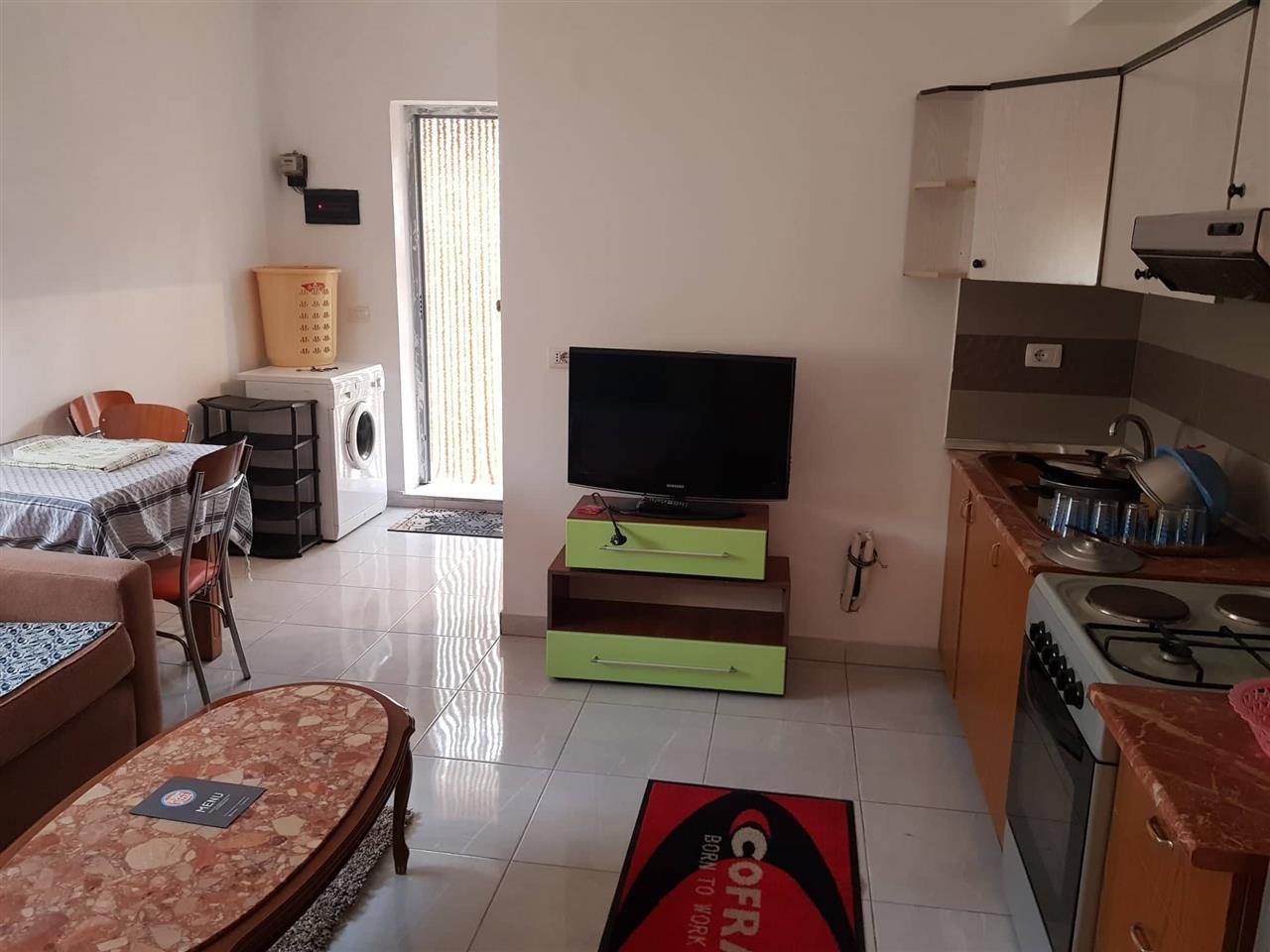 Jepet partament 1+1 i mobiluar me qera 24.000 leke