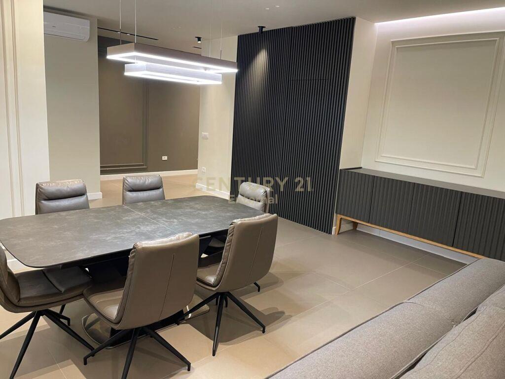 Qira Apartment 3+1+2 Liqeni i Thatë 1800 €