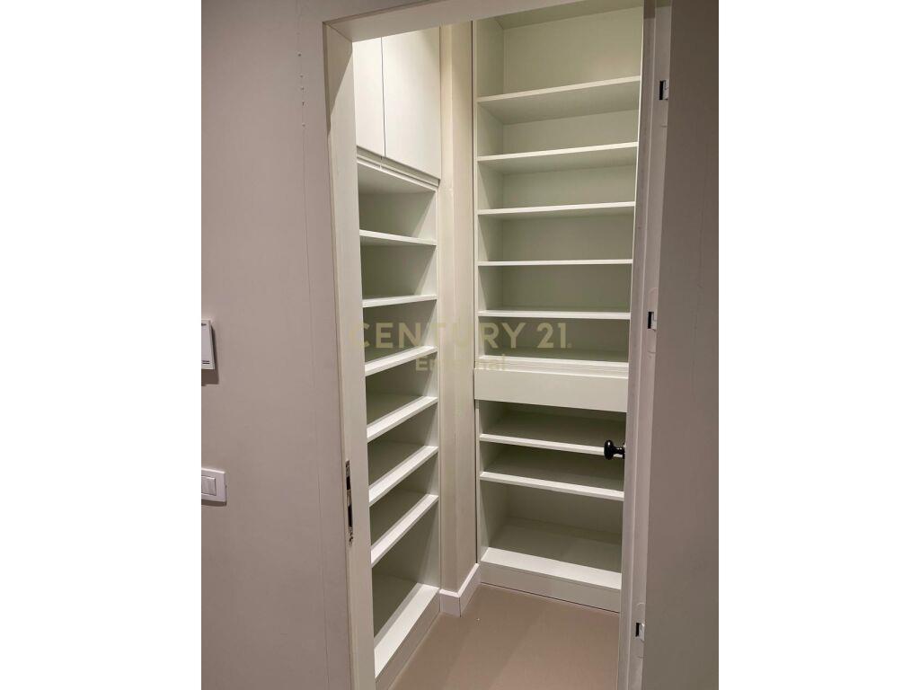 Qira Apartment 3+1+2 Liqeni i Thatë 1800 €