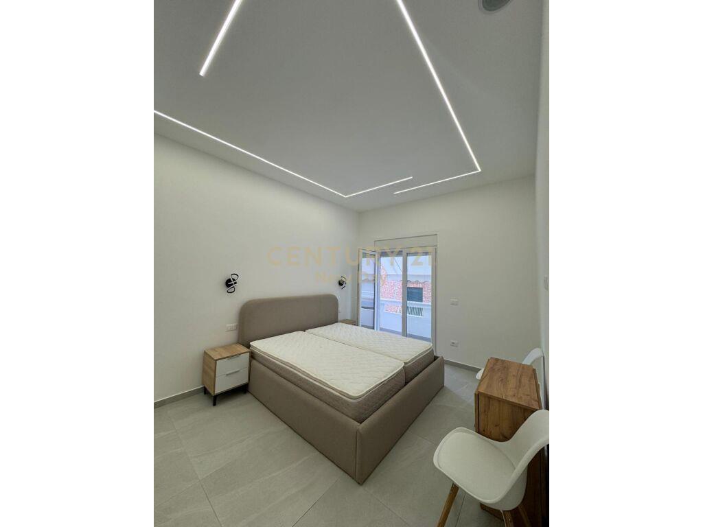Apartament 1+1 me qira ne Qender te Durresit. Durrës, Alban