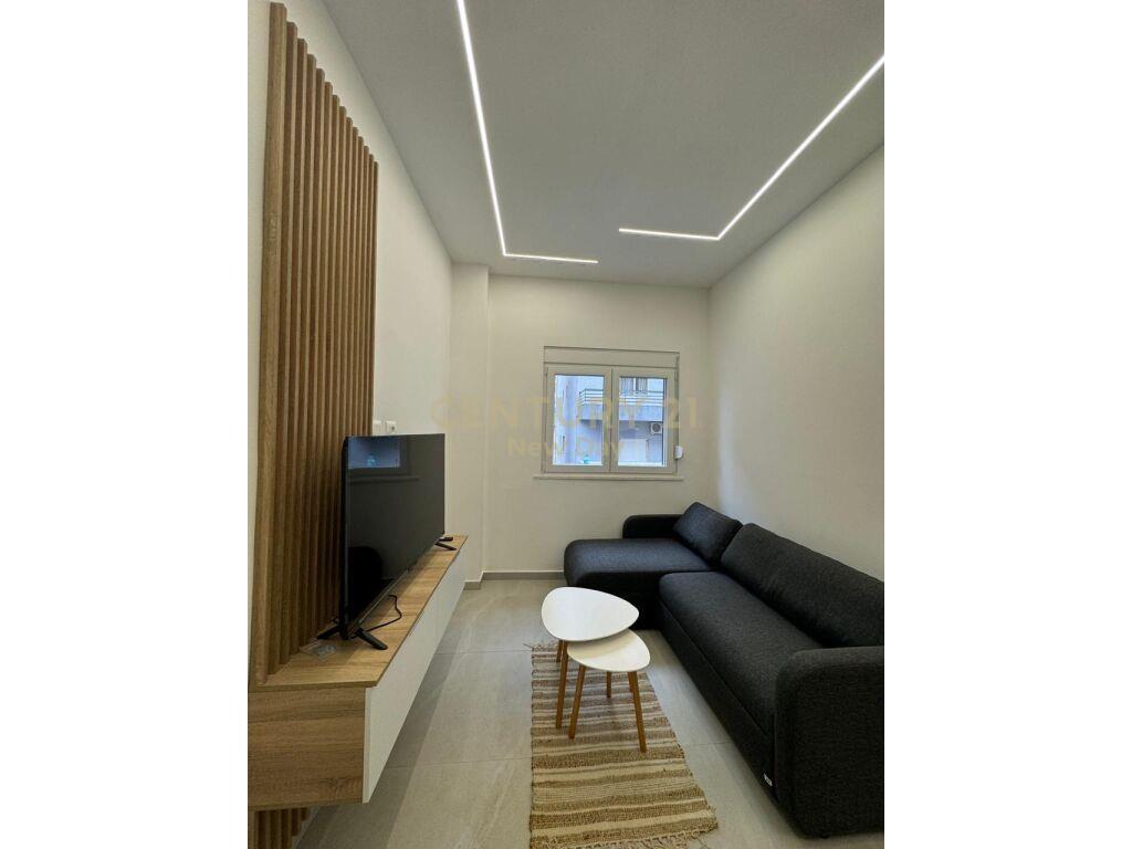 Apartament 1+1 me qira ne Qender te Durresit. Durrës, Alban