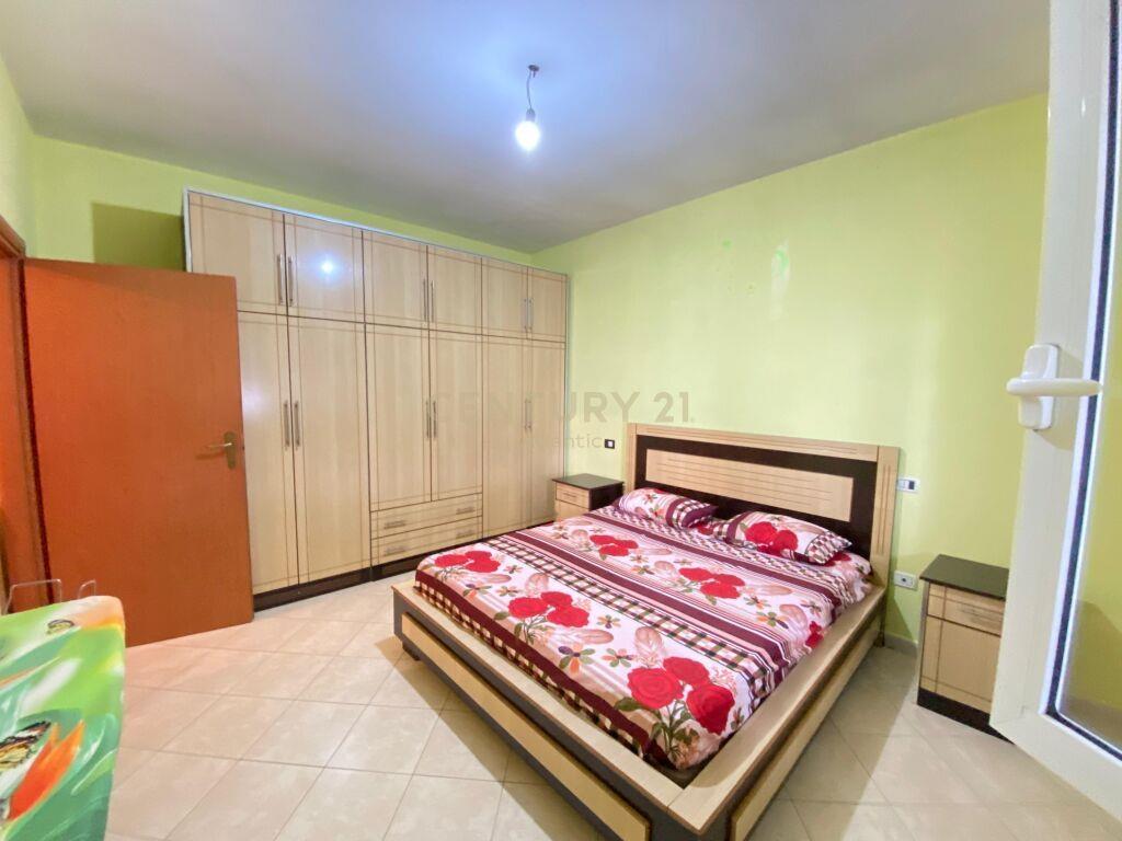 JEPET ME QERA APARTAMENT 2+1 TEK ISH-URT DURRES