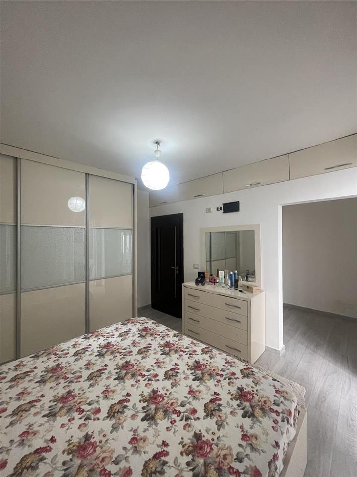 Apartament 1+1 70m Tek Vollga Shume Komod 400euro muaji