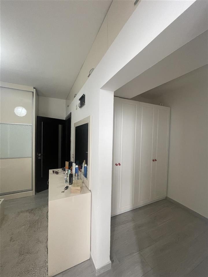 Apartament 1+1 70m Tek Vollga Shume Komod 400euro muaji