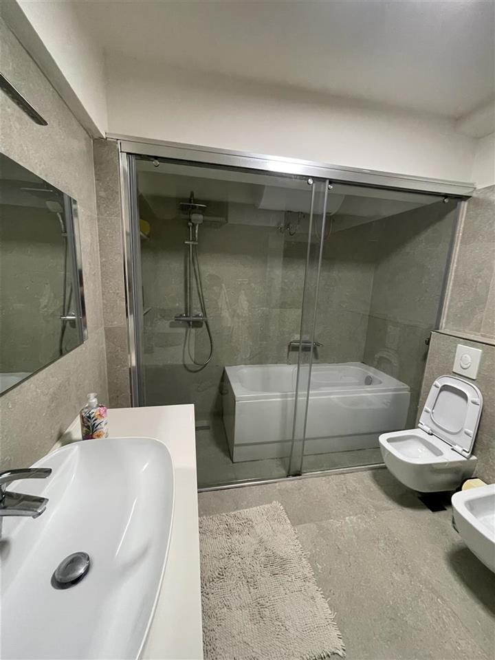 Apartament 1+1 70m Tek Vollga Shume Komod 400euro muaji