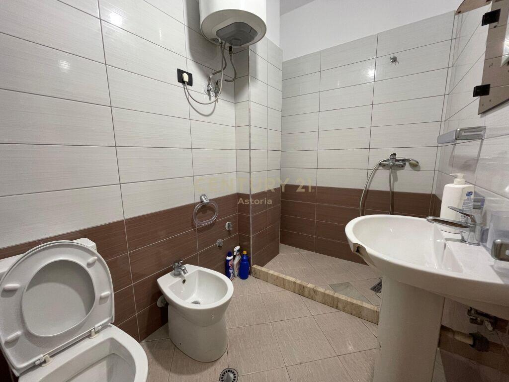 APARTAMENT 2+1+2 ME QIRA, UNAZA E RE, ASTIR