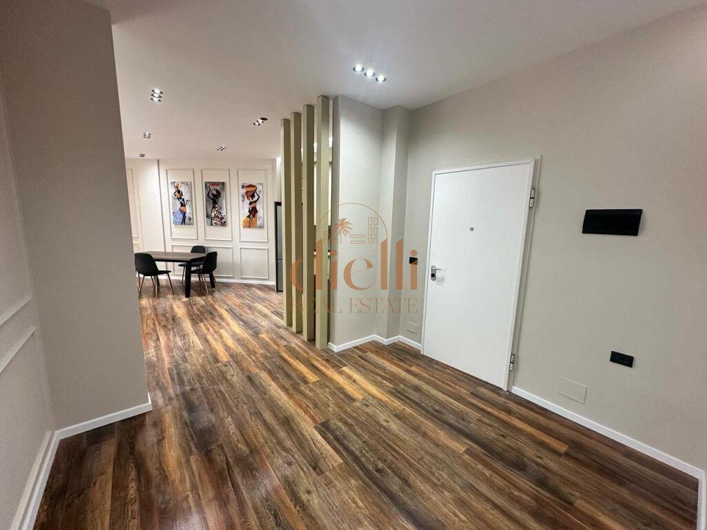 SHITET APARTAMENT 2+1+2, TEK GJIRI I LALZIT (LURA 1 RESORT)