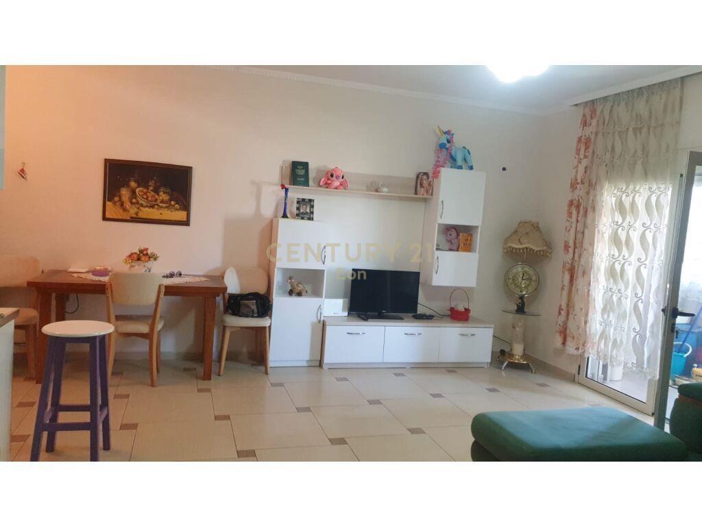 JEPET APARTAMENT 1+1 ME QERA NE PLAZH ILIRIA!