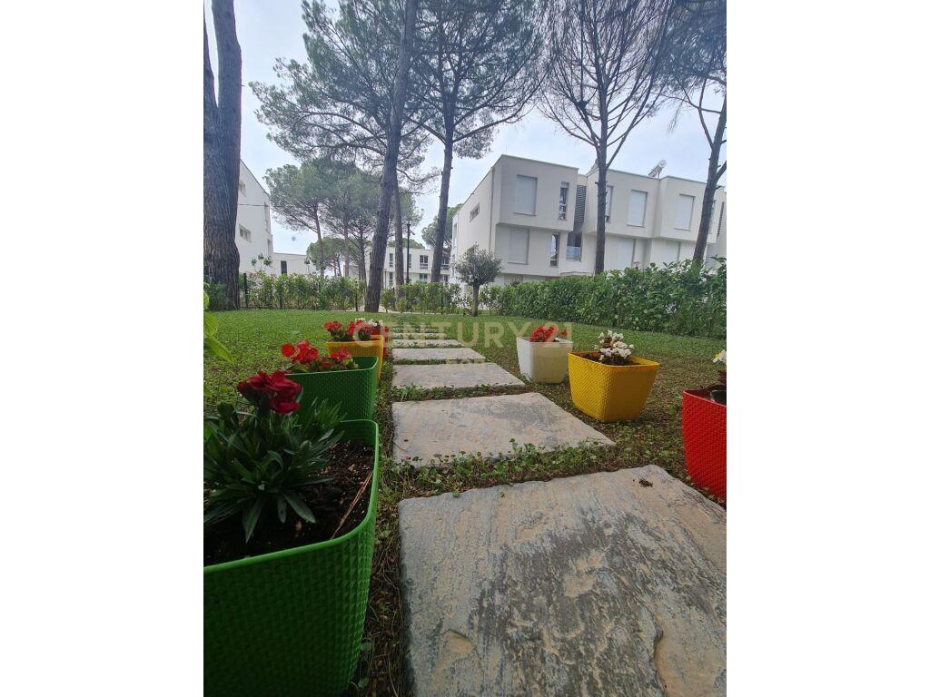 JEPET ME QIRA APARTAMENT 2+1 ME OBORR NE SAN PIETRO! ( SEZON