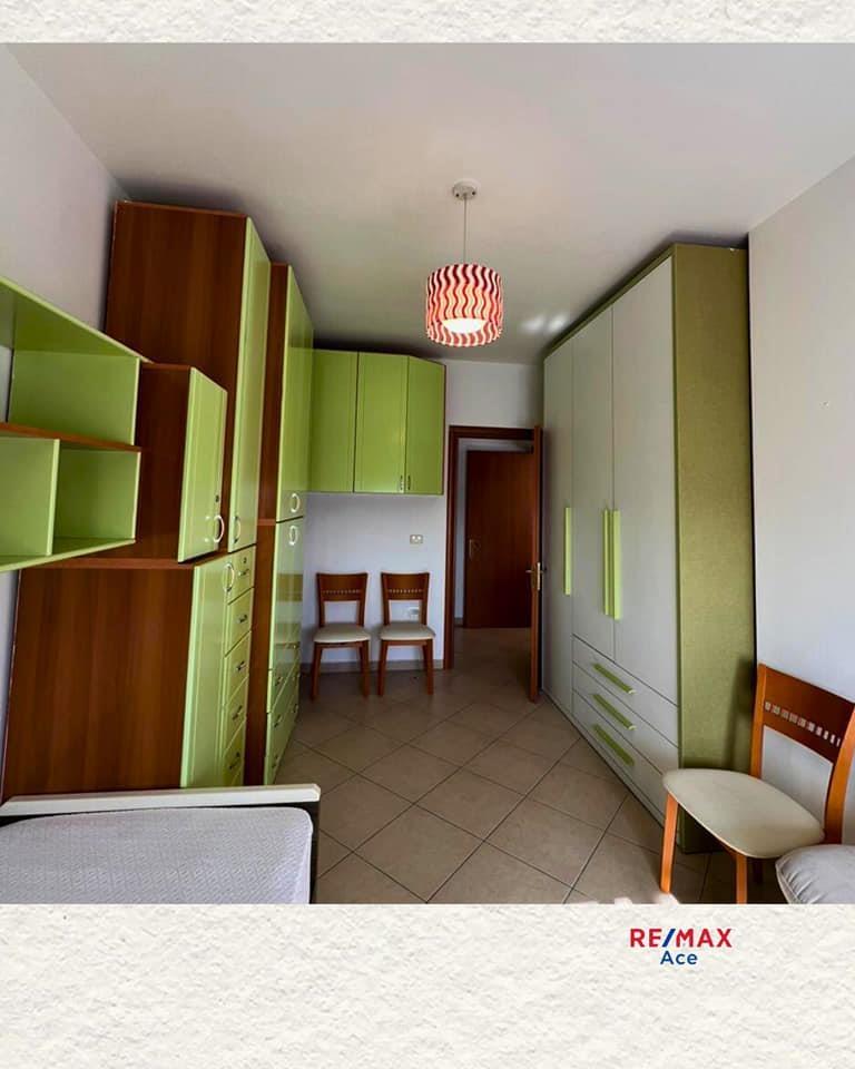 JEPET APRTAMENT ME QERA NE DURRES!