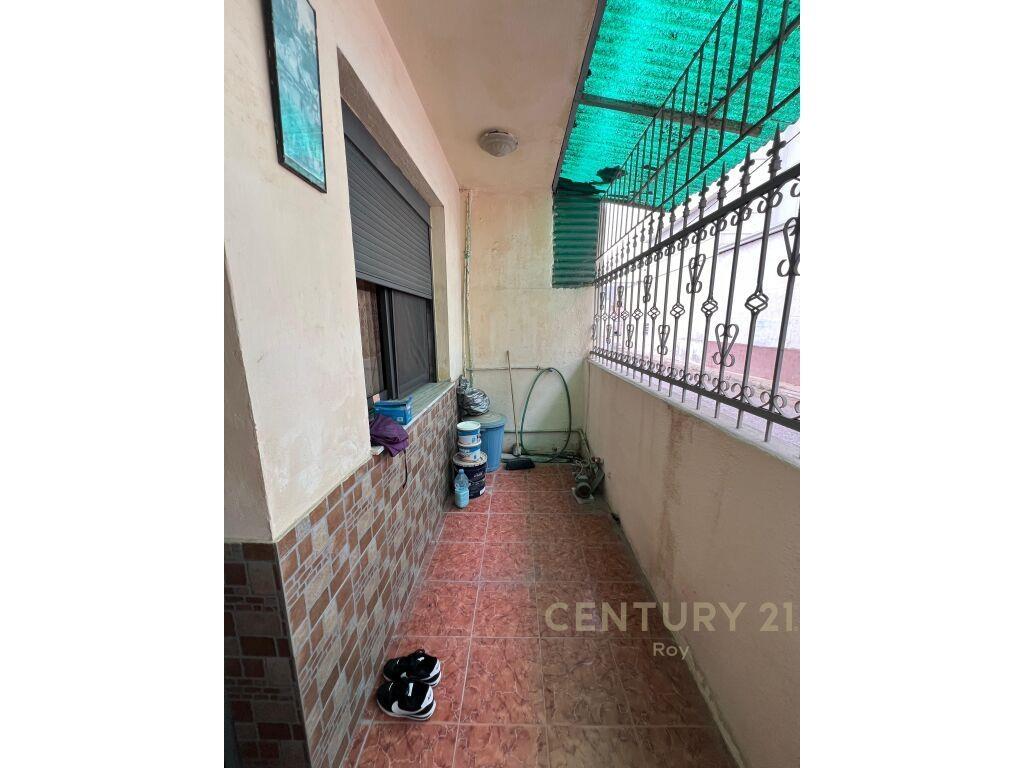 OKAZION **SHITET SHTEPI PRIVATE NE SHKOZET,DURRES!! 650€/m2*