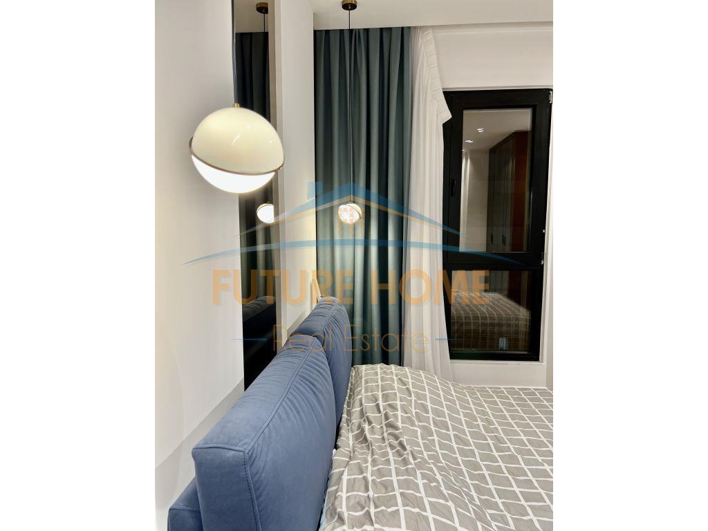 Qera, Apartament 1+1 ,Square 21, Tiranë. 800 €