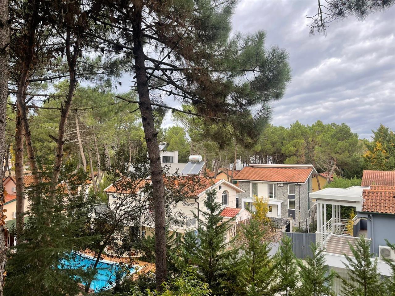 APARTAMENT 1+1 NE ZONE REZIDENCIALE, QERRET !