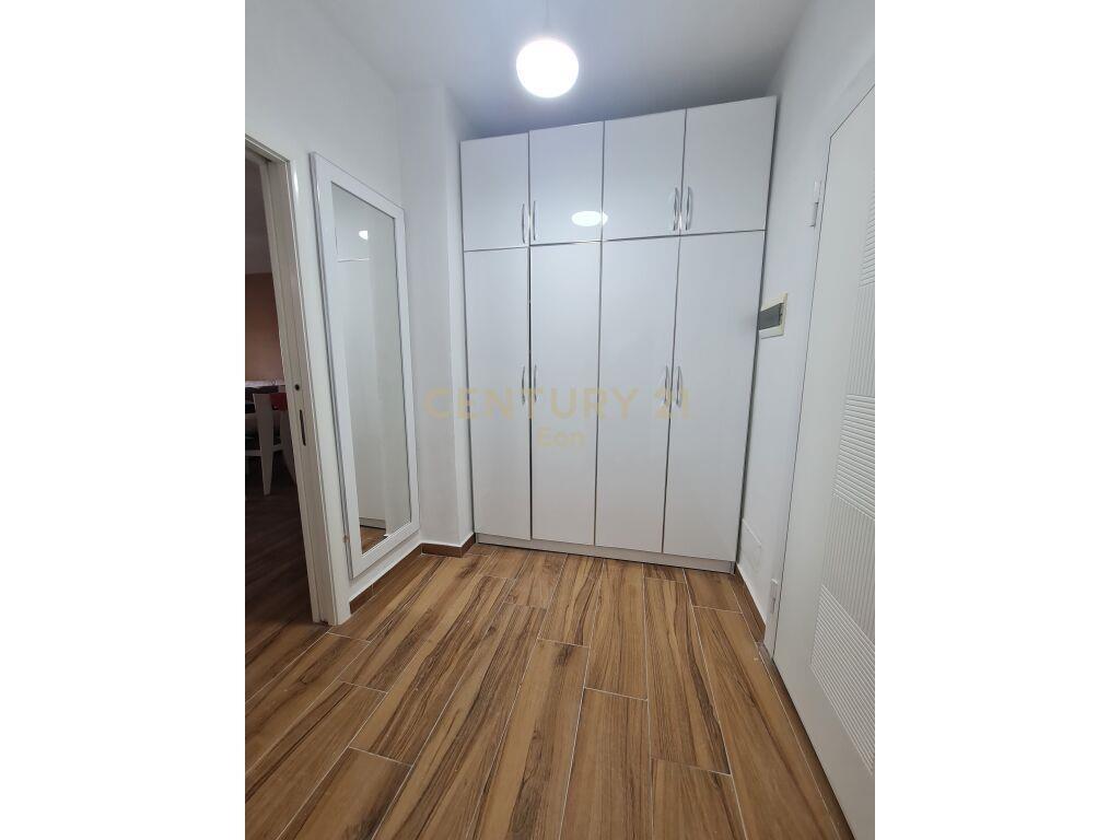 SHITET APARTAMENT 2+1+2 NE DURRES!