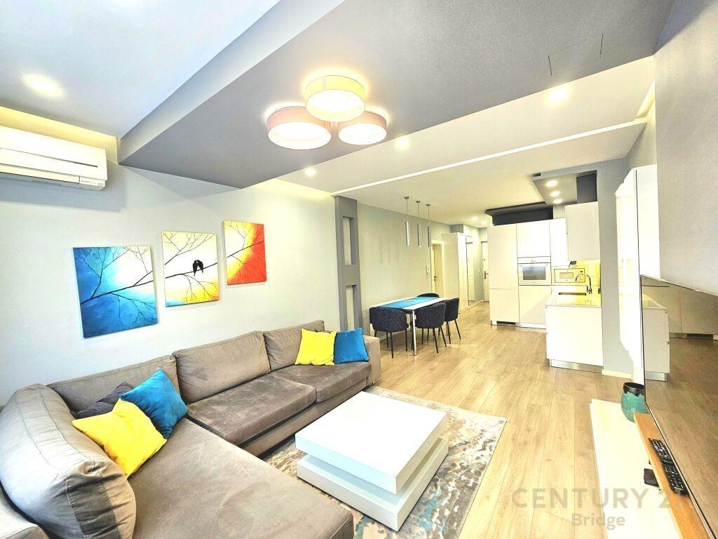 APARTAMENT 1+1 PER QIRA PRANE SHKOLLES SE KUQE