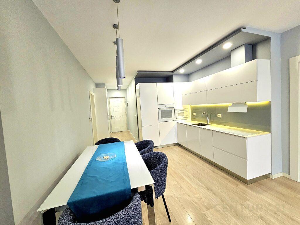 APARTAMENT 1+1 PER QIRA PRANE SHKOLLES SE KUQE