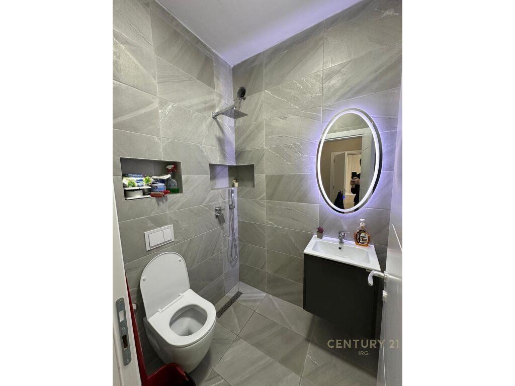 JEPET ME QIRA APARTAMENT 2+1+POST PARKIMI NE MYSLYM SHYRI