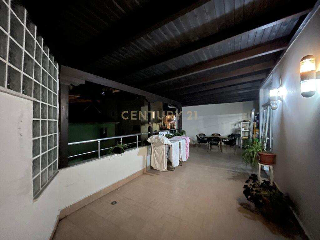 Jepet Me Qira Apartament 2+1 në Fresk me €500 / muaj