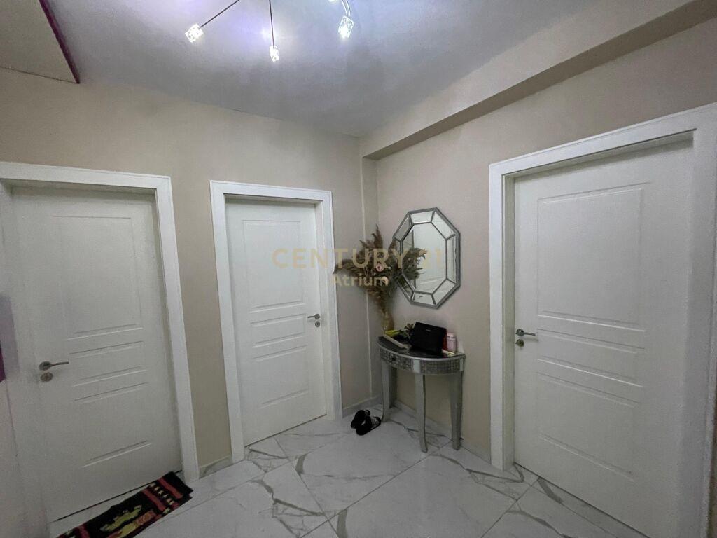 Jepet Me Qira Apartament 2+1 në Fresk me €500 / muaj