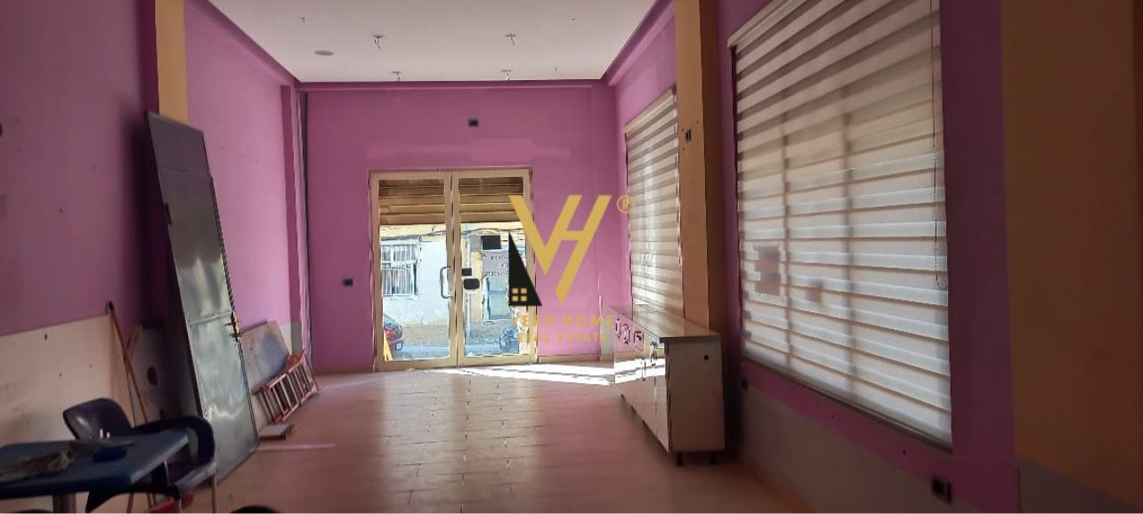 SHITET DYQAN 53 M2 TE TREGU ELEKTRIK 150.000 EURO