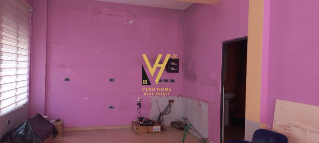 SHITET DYQAN 53 M2 TE TREGU ELEKTRIK 150.000 EURO