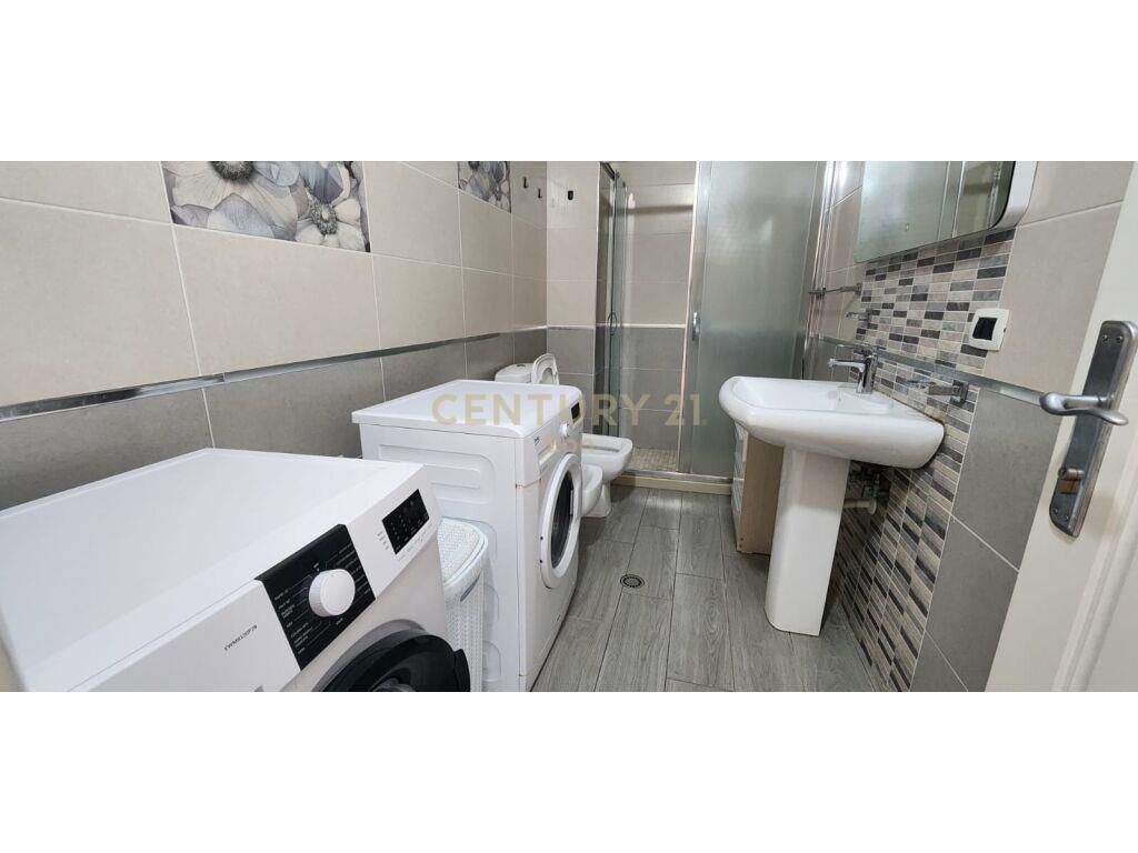 JEPET ME QERA APARTAMENT ME PAMJE DETI 3+1+2 ME GARAZH!