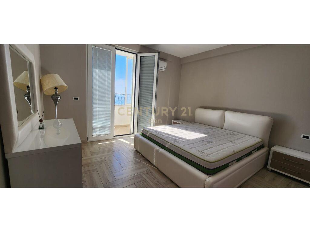 JEPET ME QERA APARTAMENT ME PAMJE DETI 3+1+2 ME GARAZH!