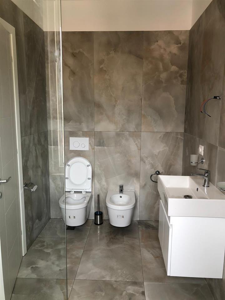 Jepet me qera 500 euro 2+1