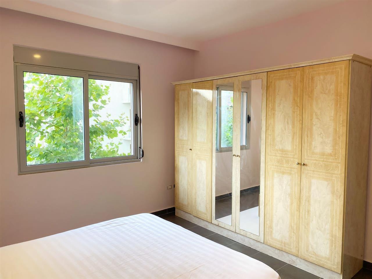 Shitet apartament 1+1 ne Lungomare!