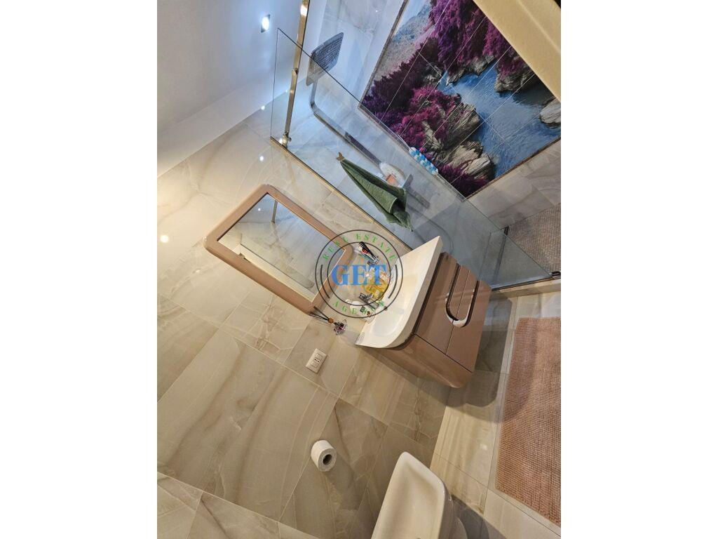 Shitet, Apartament 2+1+2 + Garazh, Lagjia nr.6,Durres