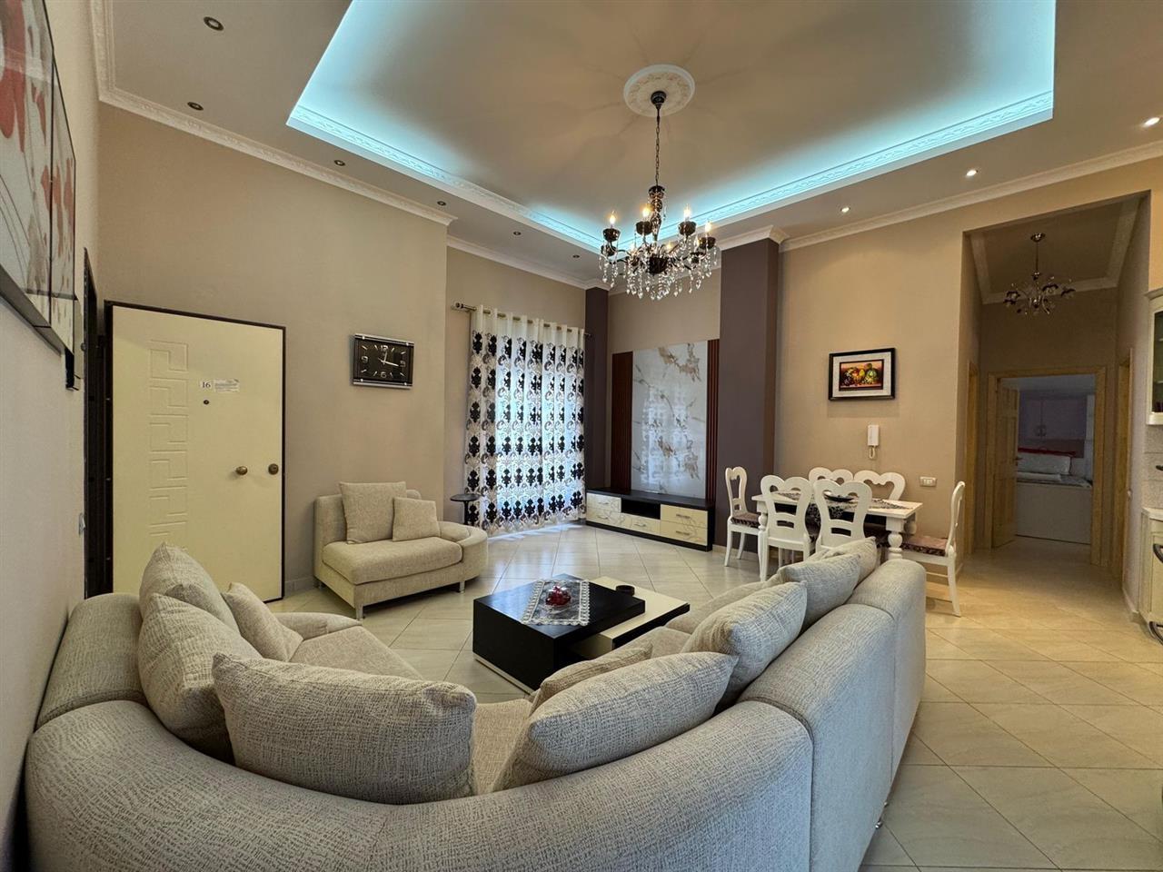 Qera, Apartament 2+1+Post parkimi, Kopshti Botanik, Tiranë