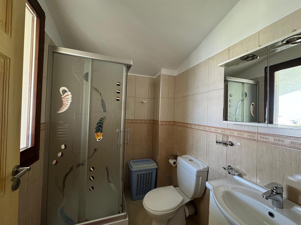 Qera, Apartament 2+1+Post parkimi, Kopshti Botanik, Tiranë