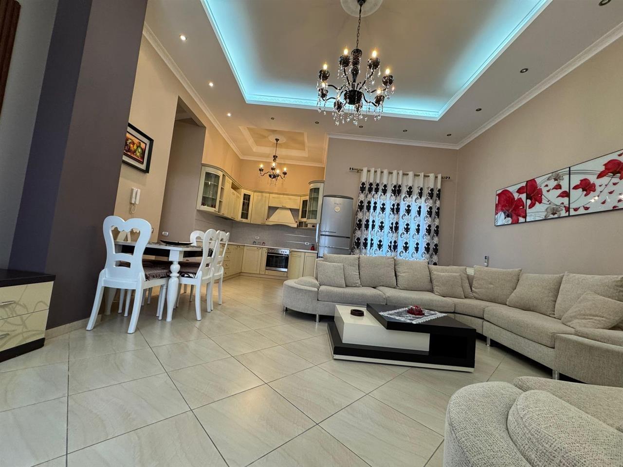 Qera, Apartament 2+1+Post parkimi, Kopshti Botanik, Tiranë