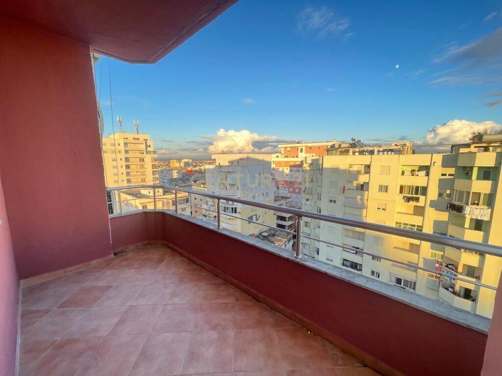 Apartament 2+1 me Qira, Rruga Aleksander Goga, Durrës – 230€