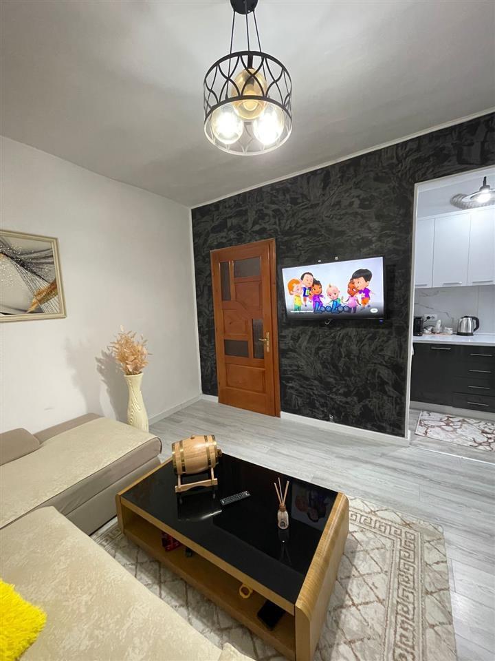 SHITET APARTAMENT 2+1 TE MARKATA NE DURRES!