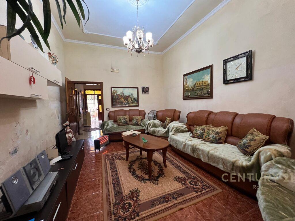 OKAZION **SHITET SHTEPI PRIVATE NE SHKOZET,DURRES!! 650€/m2*