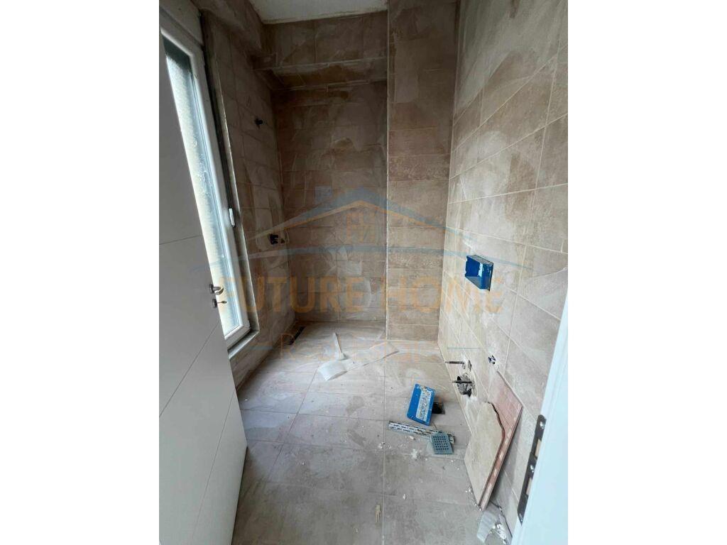 Qera, Apartament 3+1+2 ,Ish Fusha Aviacionit , IBN.